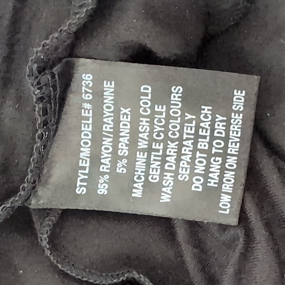 NWOT Black INC Graphic Summer Blouse - Picture 4 of 4